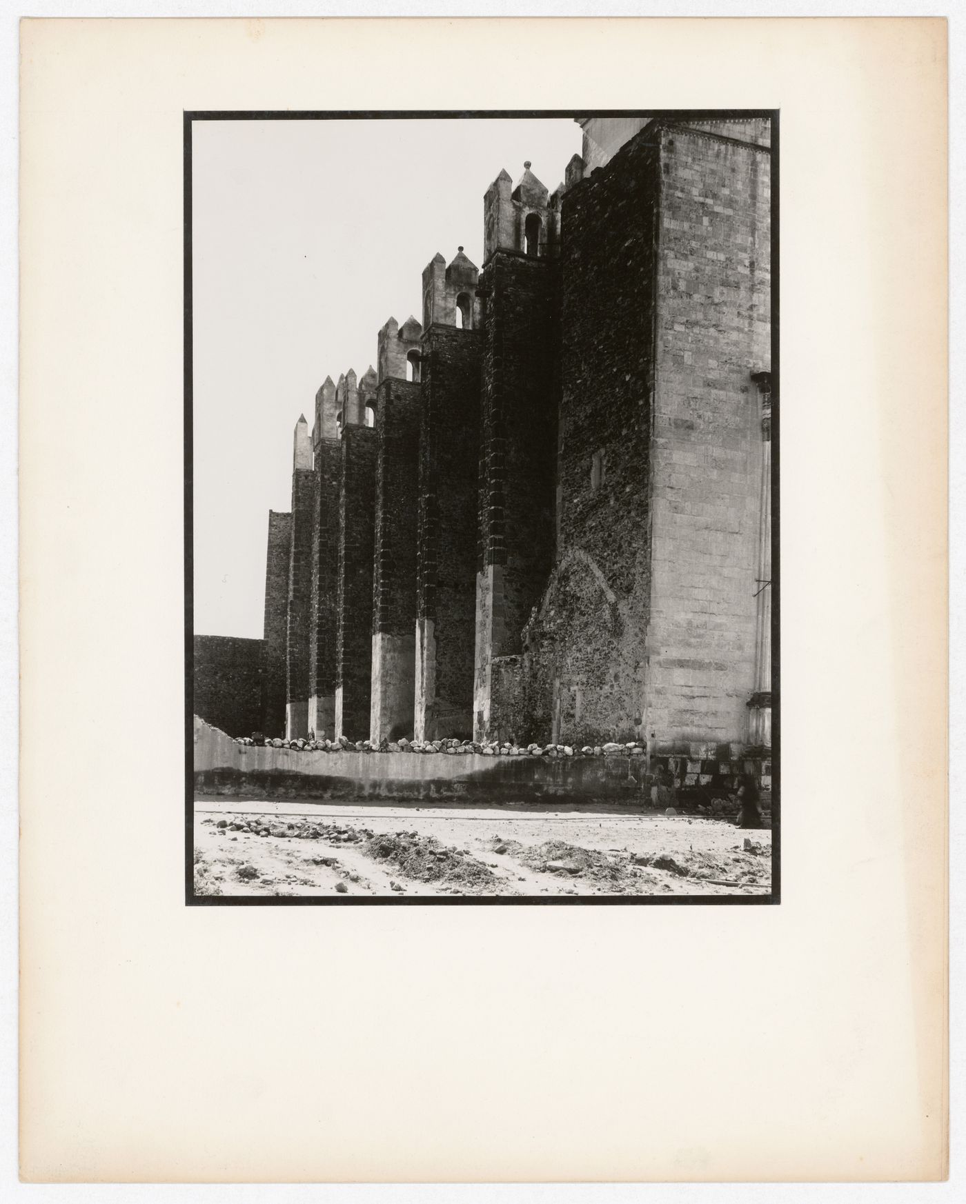 View of a façade of the Convento de San Nicolás de Tolentino showing buttresses, Actopan, Mexico
