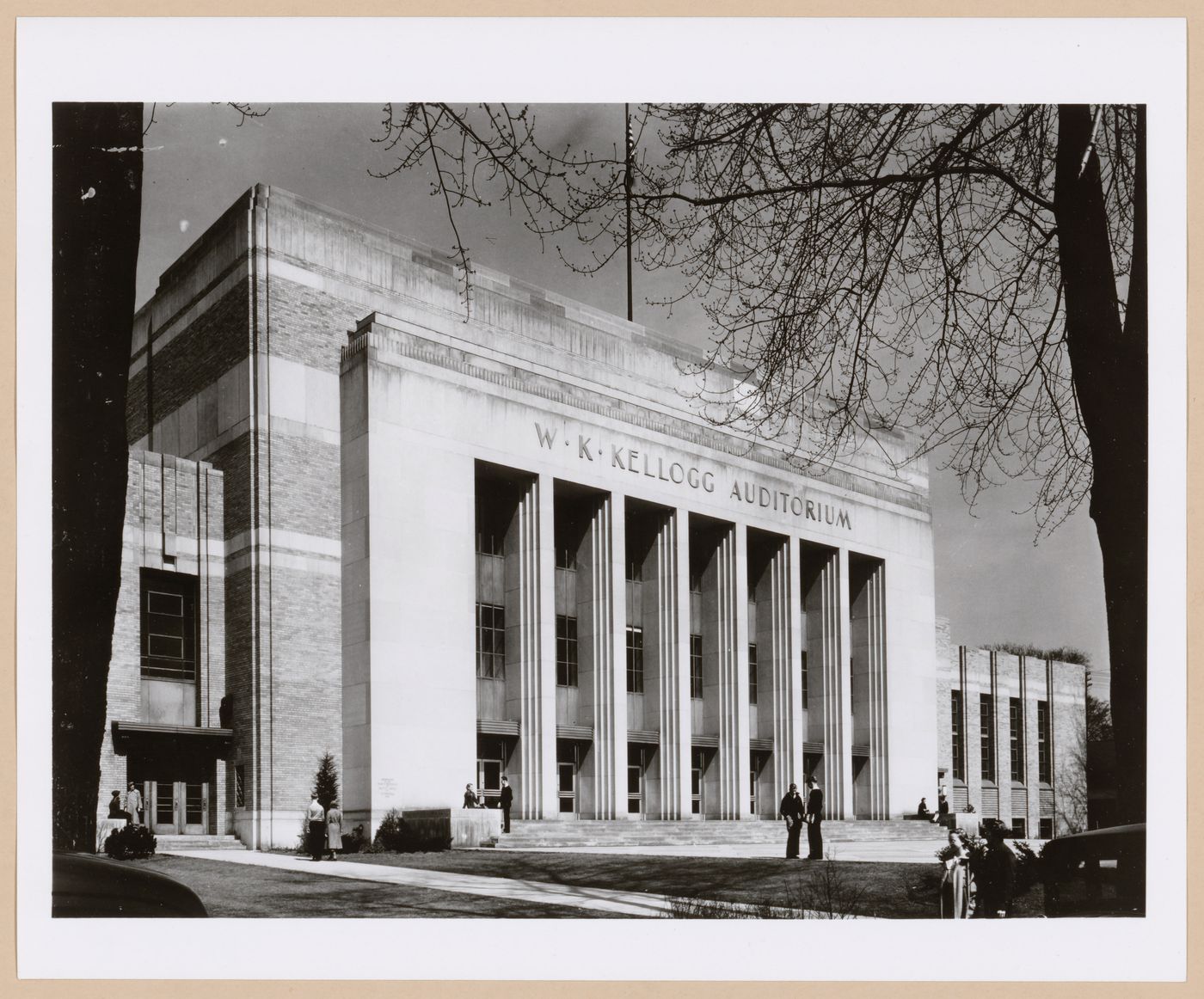 View of the principal façade of the W.K. Kellogg Auditorium and High School, Battle Creek, Michigan