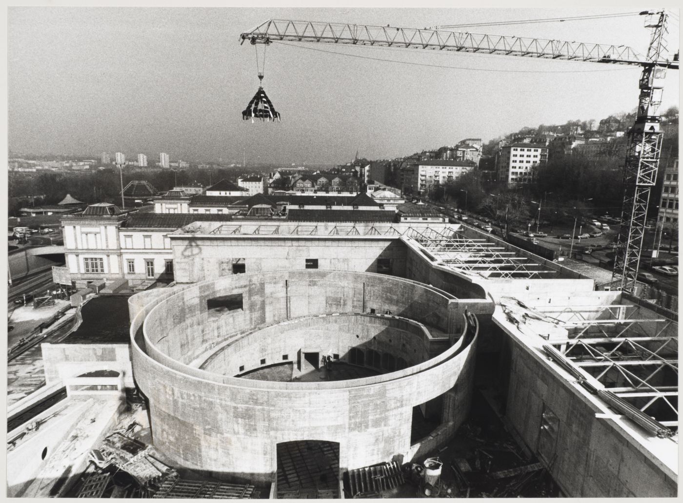 Staatsgalerie, Stuttgart, Germany: topping out ceremony
