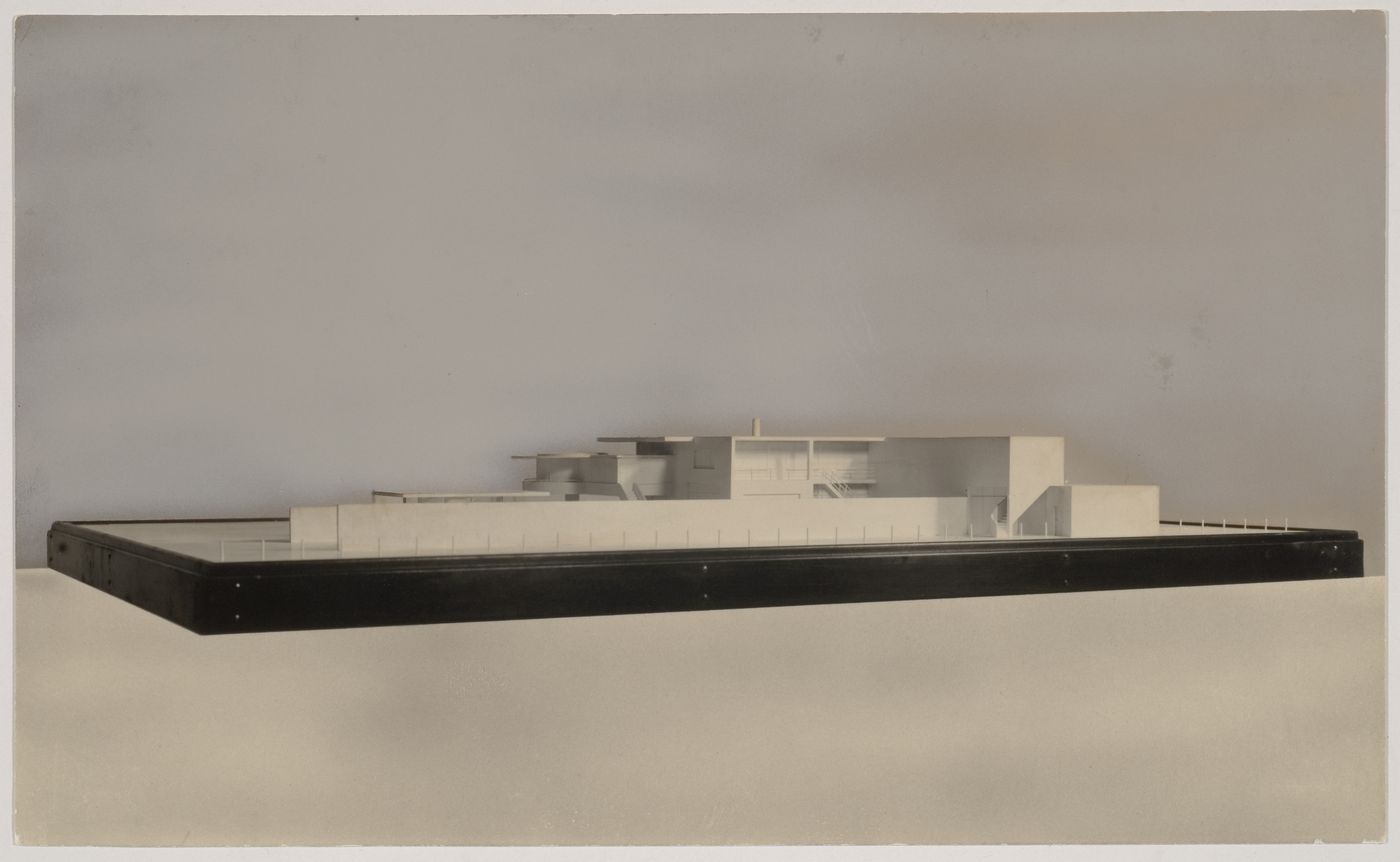 Photograph of a model for Johnson House, Pinehurst, North Carolina