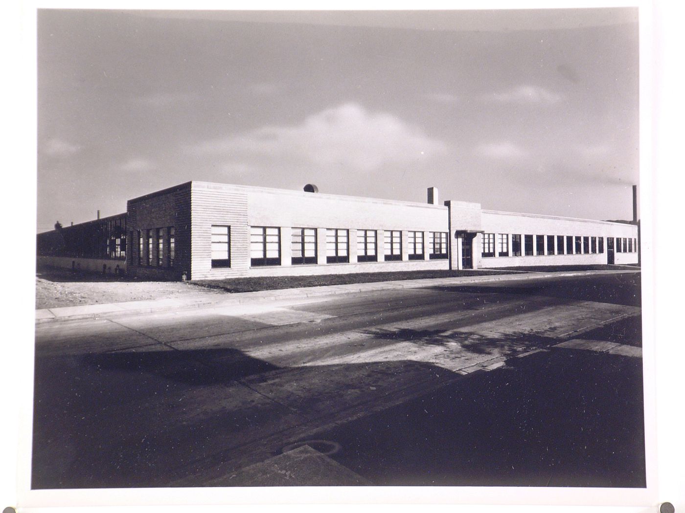 View of the principal façade of the Manufacturing Building, General Motors Corporation Moraine Products Company division Assembly [?] Plant, Dayton, Ohio