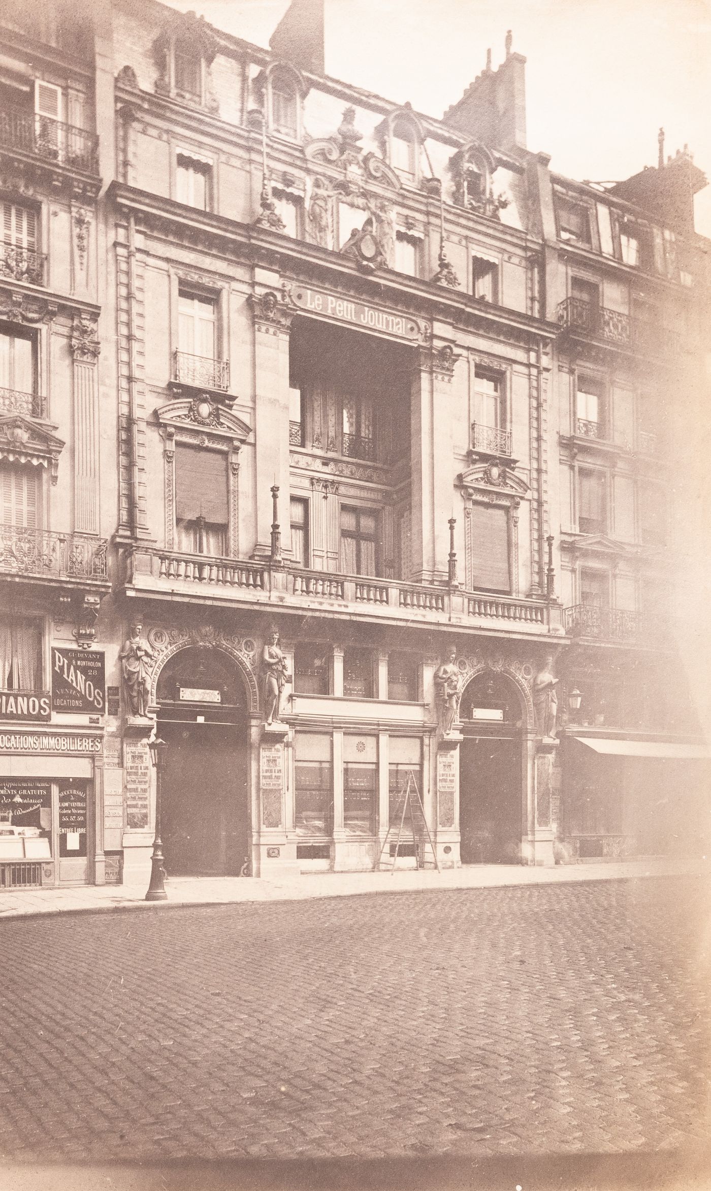 Plate from album ''Buildings, parks and streets of Paris, Versailles and environs, France''