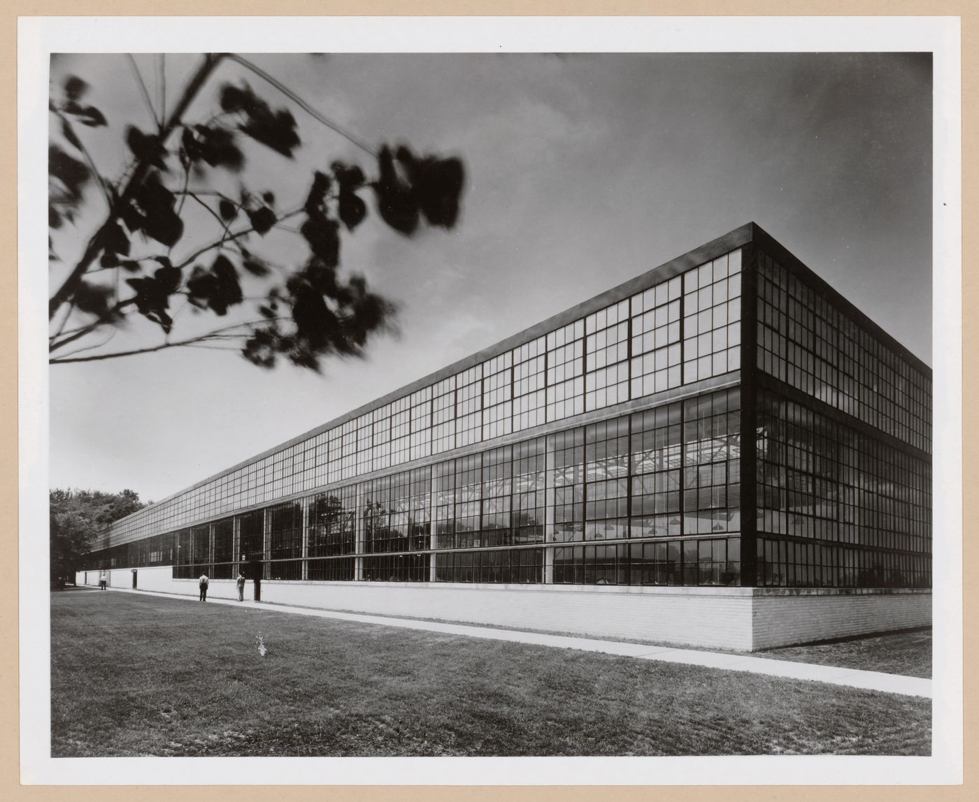 View of the principal façade of the Manufacturing Building, General Motors Corporation Argonaut Realty division Diesel Engine Assembly Plant, Redford, Michigan