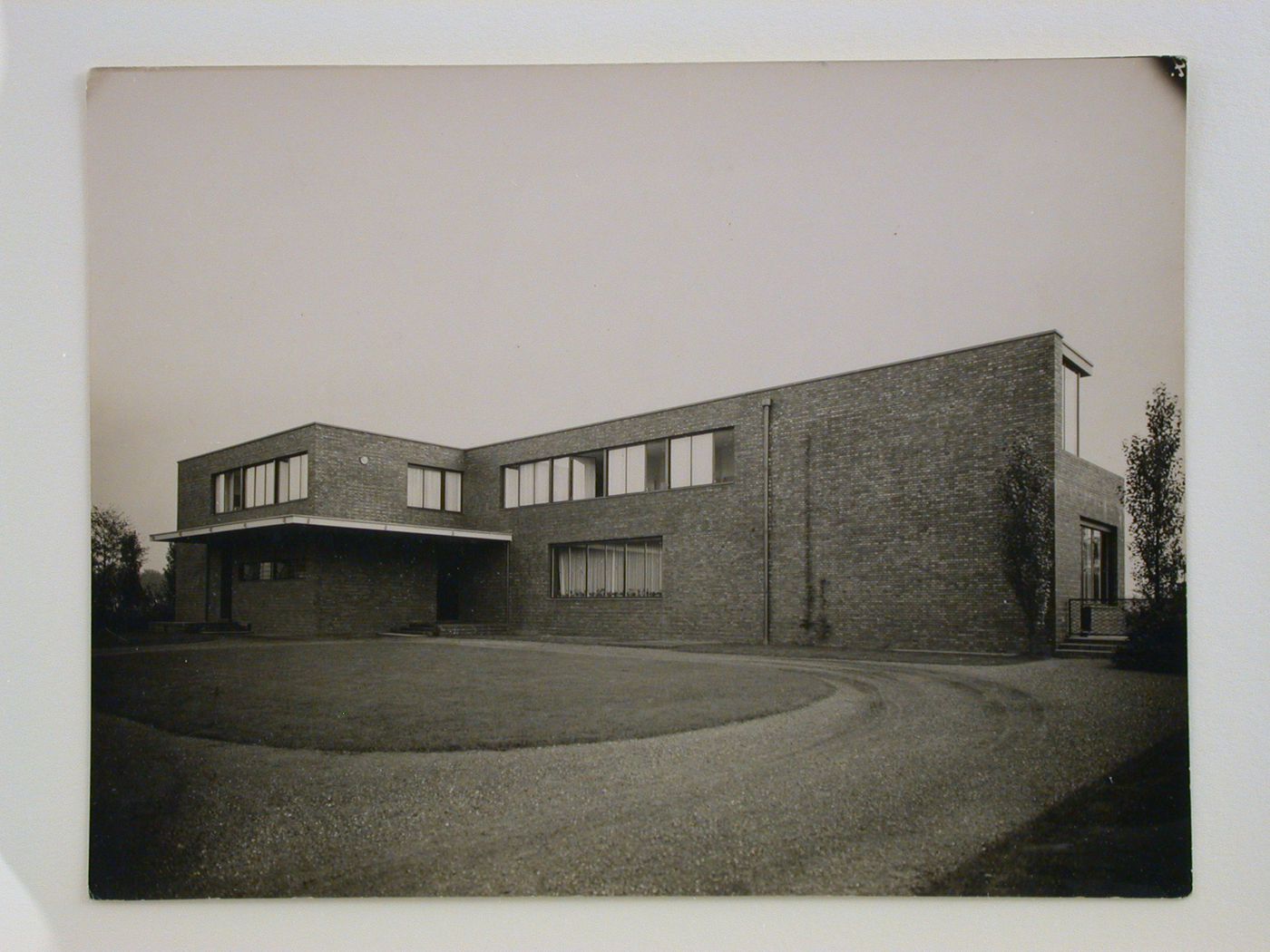 View of the principal façade of Esters House showing the main entrance and driveway, Krefeld, Germany