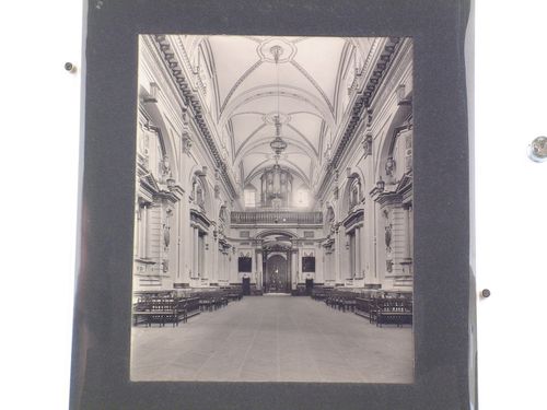 Interior view of the nave of the Iglesia del Carmen showing the organ loft, Celaya, Mexico