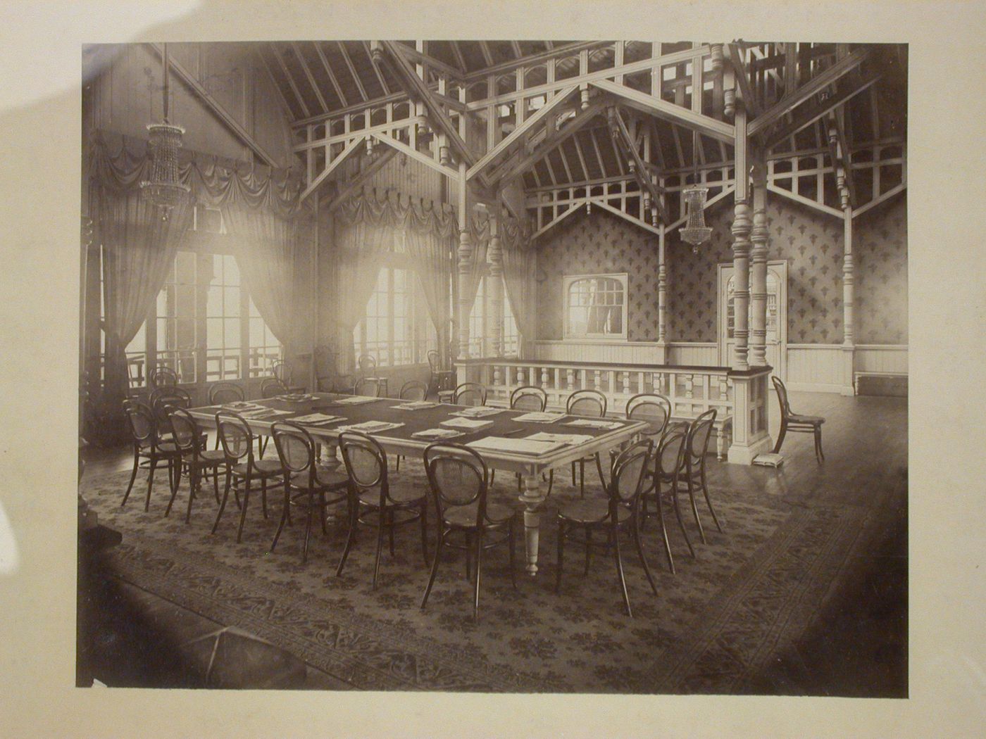 Interior, patisserie