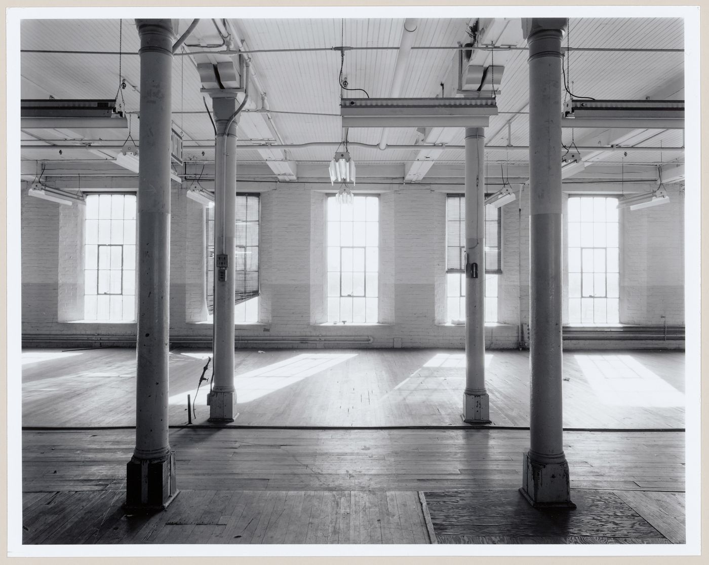 Interior view of workshops on the third floor of the Belding Corticelli Spinning Mill, Montréal, Québec