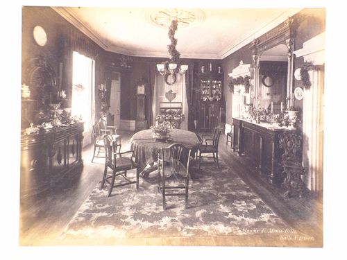 Interior view of the dining room of Manoir Louis-Joseph-Papineau, Allée du Seigneur, Montebello, Québec