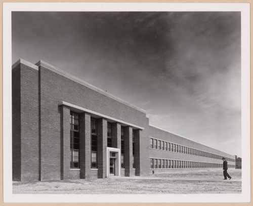 View of the principal façade of the Administration Building, Curtiss-Wright Corporation Airplane division Assembly Plant, Louisville, Kentucky