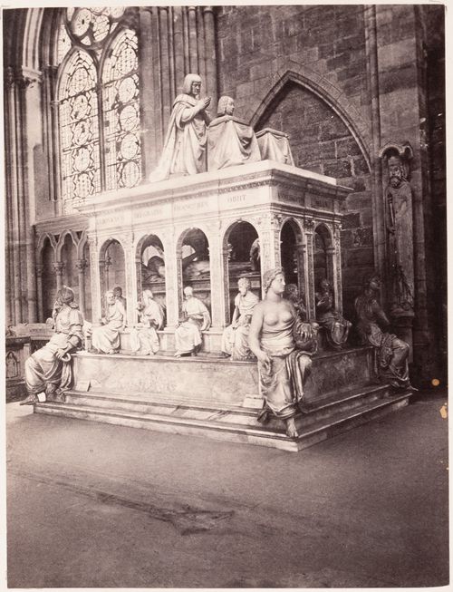 Plate from album ''Buildings, parks and streets of Paris, Versailles and environs, France''