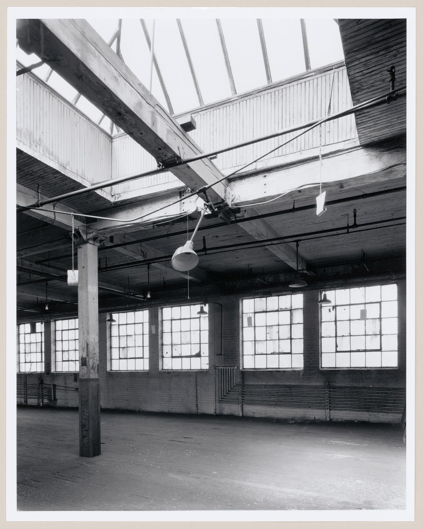 Interior view of the third floor of the Dominion Tool Building showing a skylight, Montréal, Québec