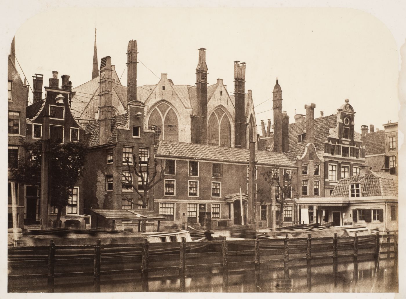 View of the Rokin district showing the Nieuwezijds Kapel in the background, Amsterdam, Netherlands