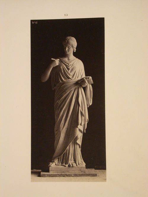 Statues dans le Grand foyer. L'Indépendence [de] Varnier