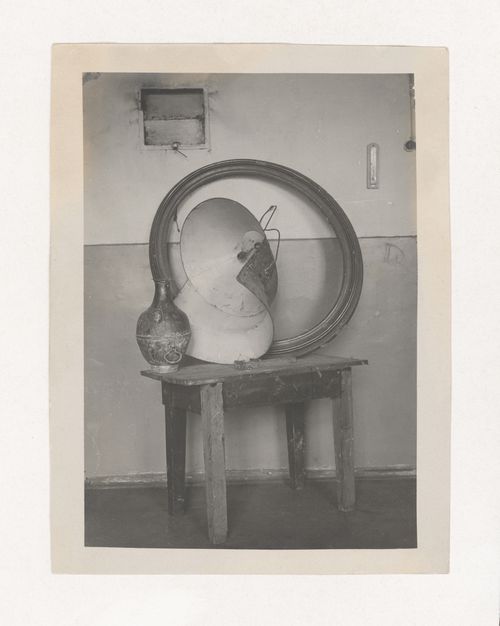 Photograph of a still life arrangement for student exercises for the "Colour" course at the Vkhutein and the Vkhutemas, Moscow