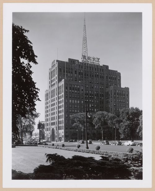 View of the principal and lateral façades of the Maccabees Building, Detroit, Michigan
