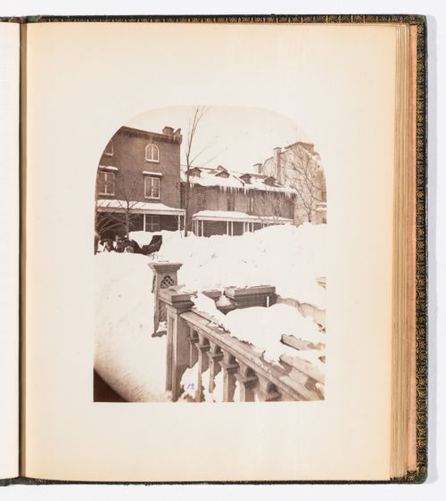 Corner Metcalfe & St. Catherine St., Montréal