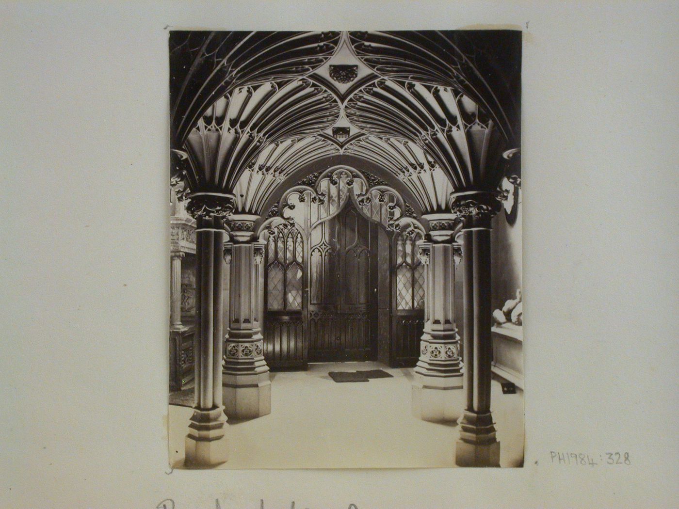 Saint Mary Redcliffe: Interior view of entrance showing piers and arched ceiling, Bristol, England