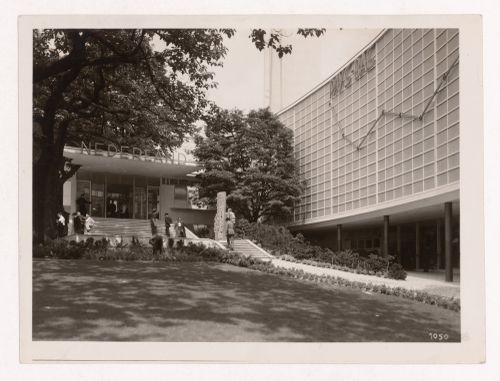 View of the Netherlands' pavilion, 1937 Exposition internationale, Paris, France