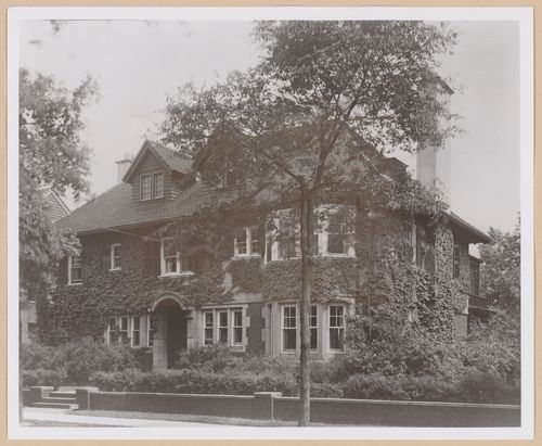 View of the principal and lateral façades of the Albert Kahn house (now the headquarters for the Urban League), 208 Mack Avenue, Detroit, Michigan