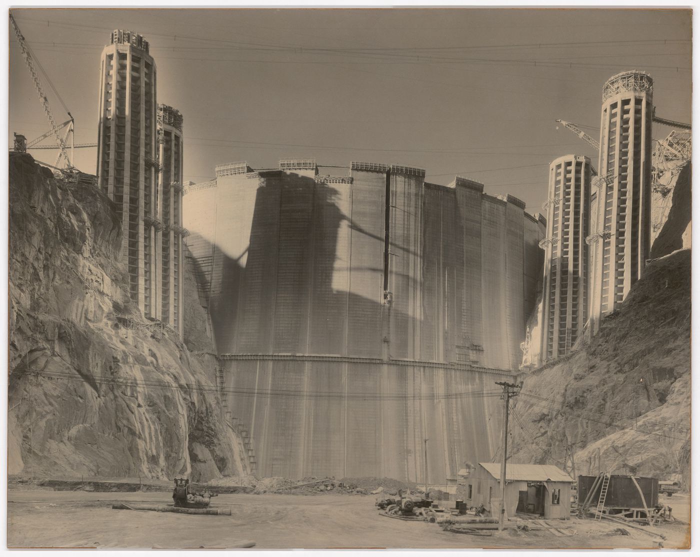 Construction of the Hoover Dam, Arizona-Nevada border