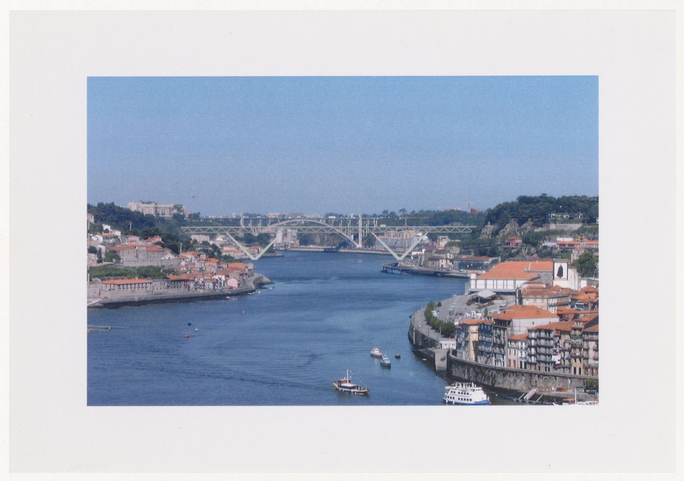 Photomontage for Pólo III da Universidade do Porto e Nova ponte sobre o rio Douro [Bridge over the Douro river], Porto, Portugal