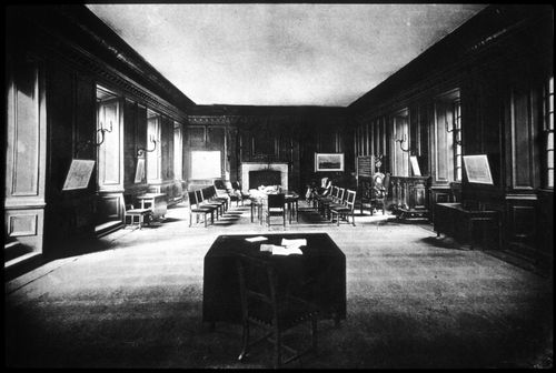 Plate from album ''University of Glasgow, Old and New''