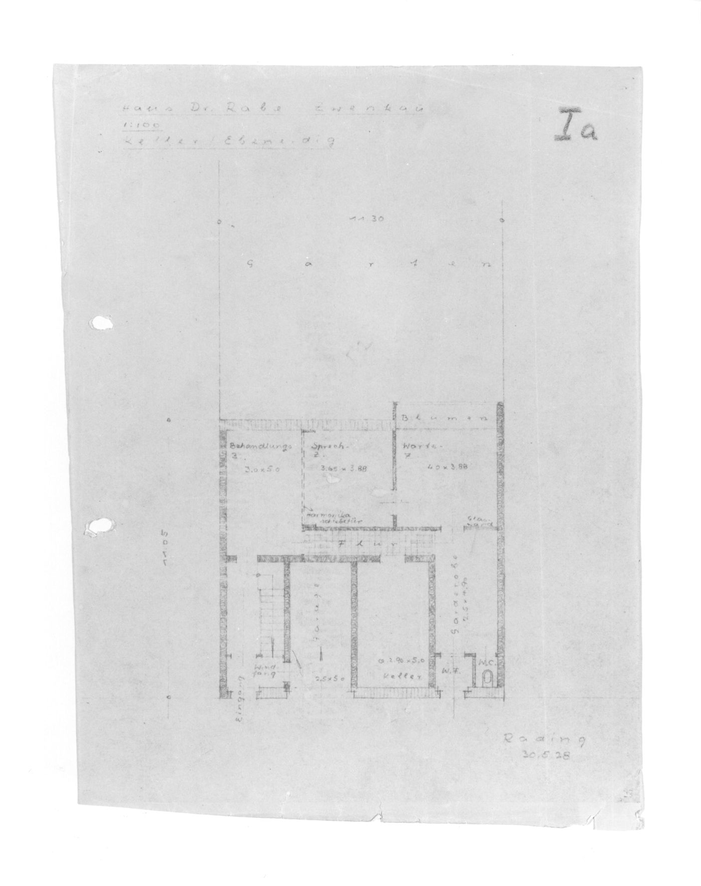 Dr Rabe House, Zwenkau - IAcellar/first floor