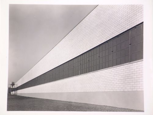 View of the lateral façade of the Shipping Department with a hopper on the left, Wright Aeronautical Corporation Airplane Engine Assembly Plant, Lockland, Ohio