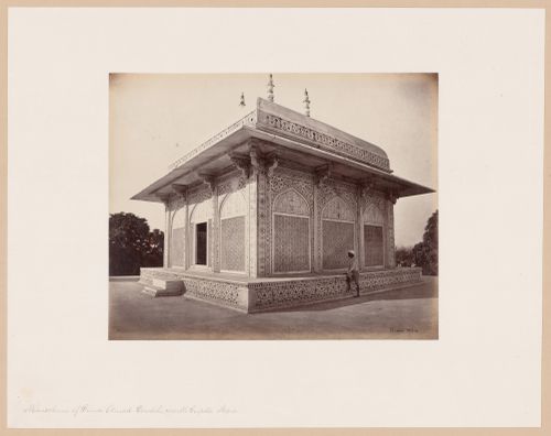 View of the cupola of the Mausoleum of Prince Itimad al Daula, Agra, India