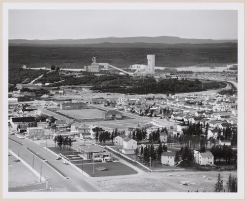Chapais with Opemiska Copper Mine in background, Quebec