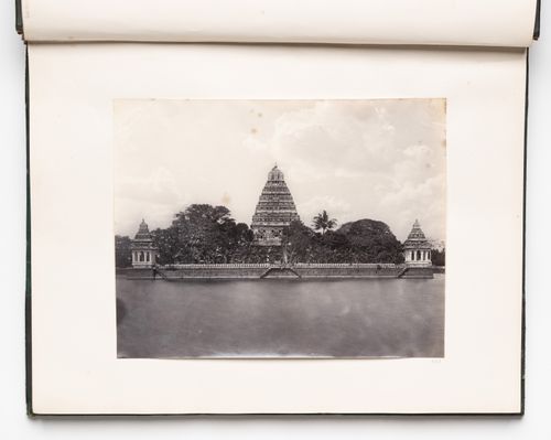 View of Vandiyur Teppakulam (also known as Vandiyur Mariamman Teppakulam) water tank, showing the Meenakshi Temple in the background, Madura (now Madurai), India
