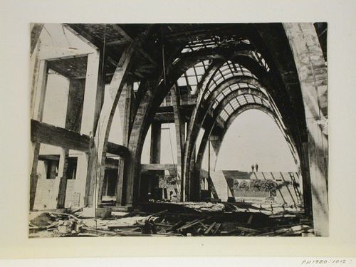 Exposition de la culture contemporaine à Brno, Tchécoslovaquie. Palais central en construction