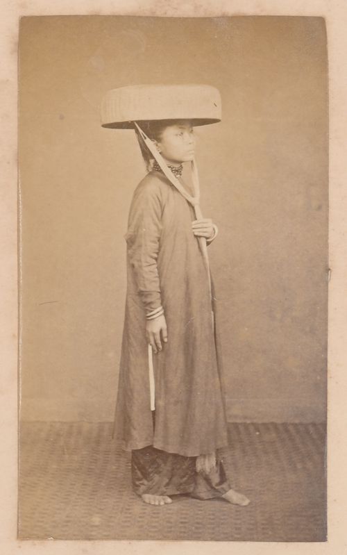 Portrait of a woman, probably in Cochin China (now in Vietnam)