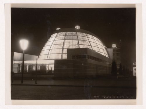 Night view of the Pavillon de l'Aéronautique (also known as the Palais de l'Air), 1937 Exposition internationale, Paris, France