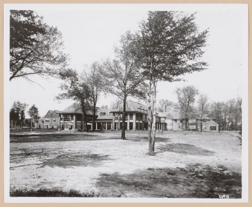 Distant view of the Detroit Golf Club, Detroit, Michigan