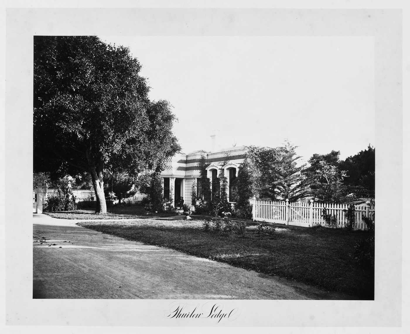 View of the gateway, Thurlow Lodge, Menlo Park, California