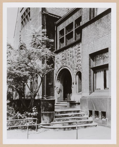 View to the main entrance to the Gilbert Lee house, 201 John R. Street, Detroit, Michigan