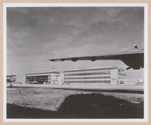 View of the principal façade of a hangar, United States Army Base, Dayton, Ohio