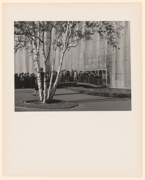 New York World's Fair (1939-1940): Crowds entering Consolidated Edison Building, "The City of Light", birch tree in foreground