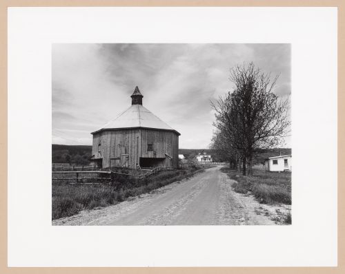 Octagonal barn, Highway 1, Bridgetown, Nova Scotia, from the series The Forms of Canadian Industrial Architecture