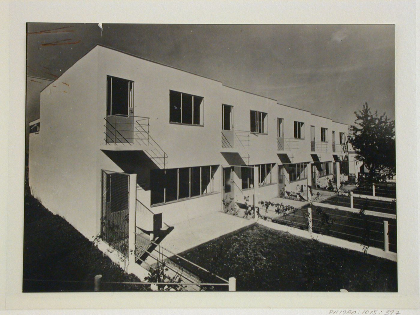 Weissenhofsiedlung Stuttgart. J.J.P. Oud