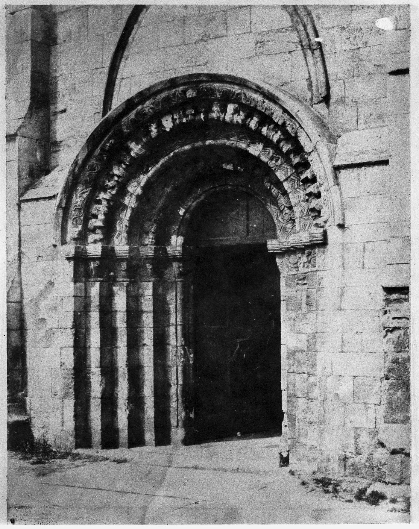 Plate from portfolio ''Photographic Views of York and its Environs''