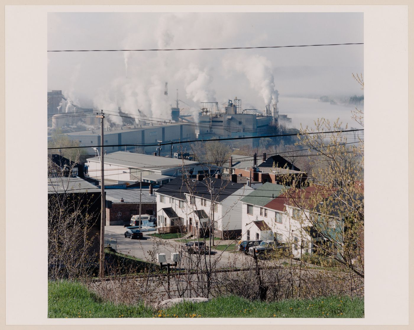 House Type 171C, Elm St., looking south toward the Tembec factory, Témiscaming