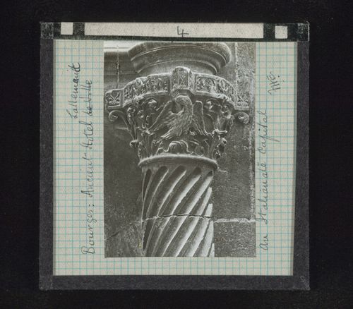 View of Italianate capital, Hôtel Lallemant, Bourges, France