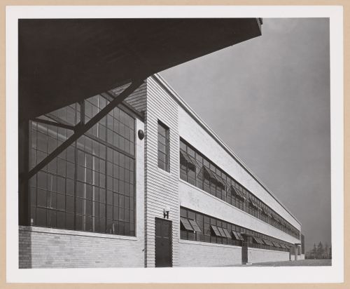 View of the principal façade of the Manufacturing Building, General Motors Corporation Harrison Radiator division Assembly Plant, Lockport, New York