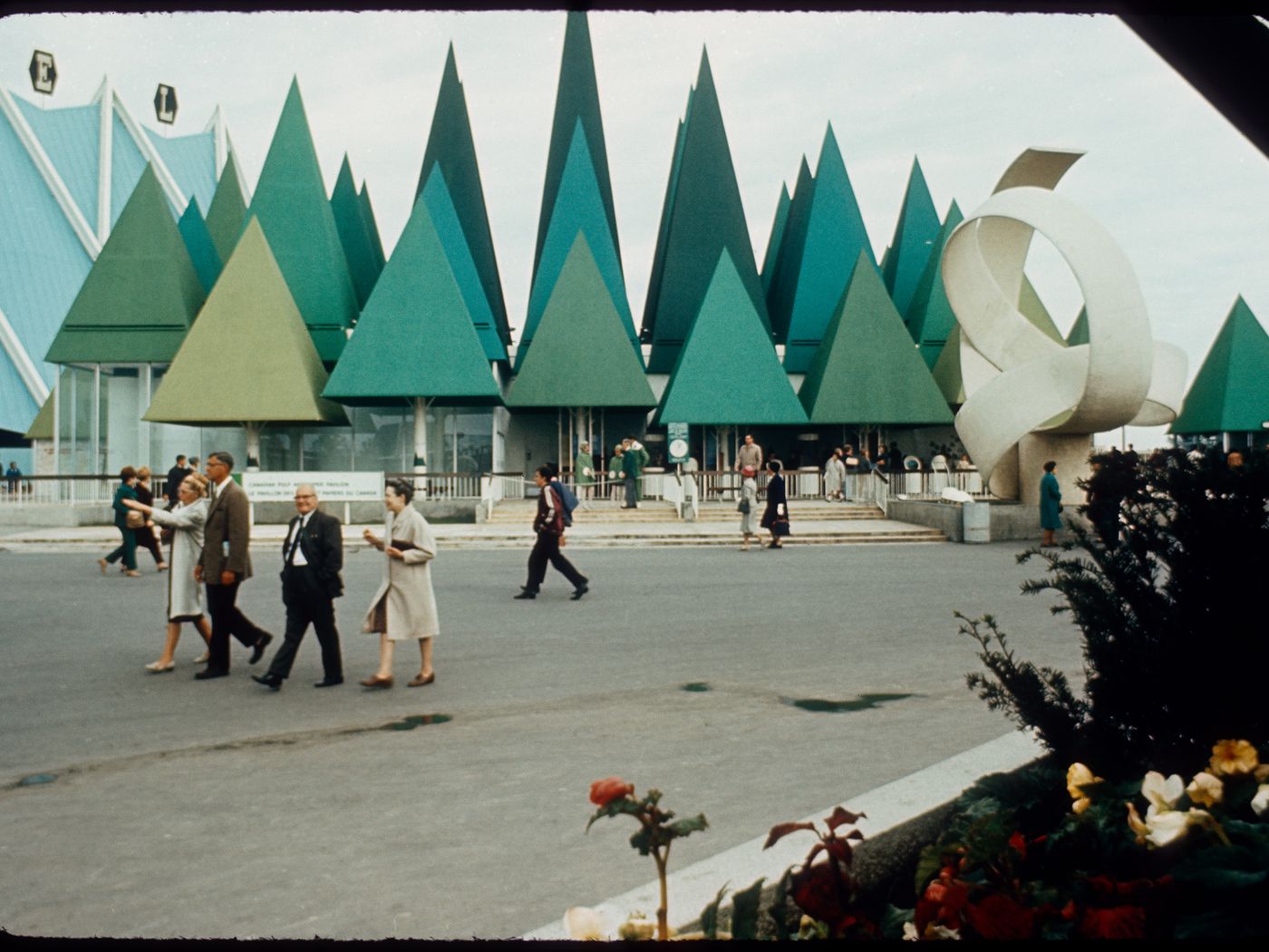 Expo 67 essay 07 image