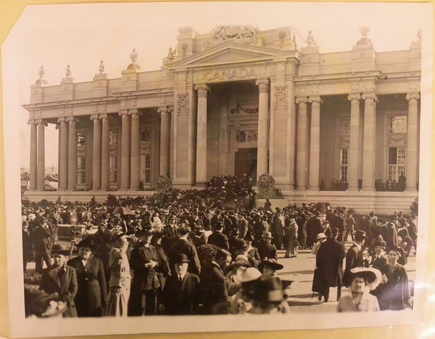 Front view of the Canadian Palace, Panama-California Exposition, San Francisco?, California