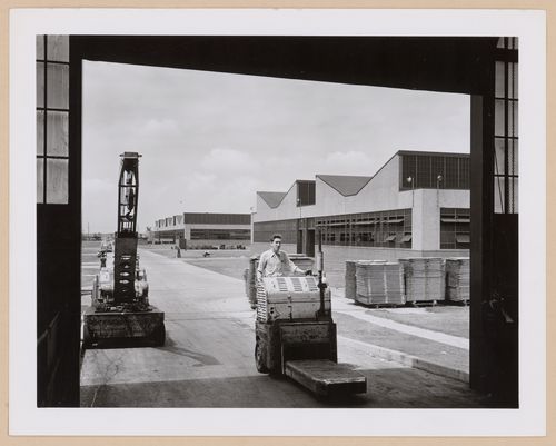 View of the principal and lateral façades of the Machine Shops (also known as Buildings Nos. 2, 3 and 4), United States Naval Ordnance Assembly Plant, Center Line, Michigan