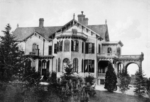 Plate from album ''Villas on the Hudson. A Collection of Photolithographs of Thirty-one Country Residences''