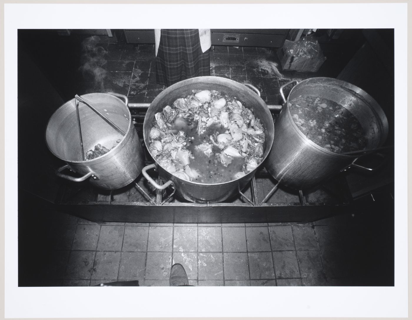 "Matta Bones" dinner in pots at Food Restaurant, New York City, New York